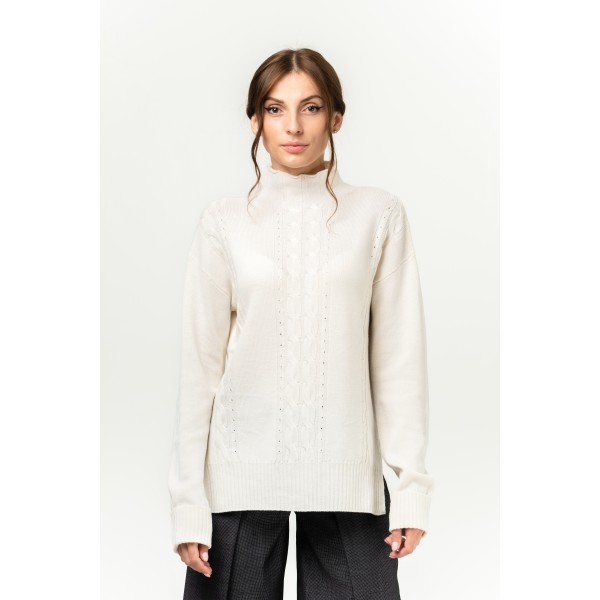 8246 24411 White