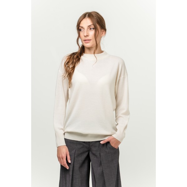 8242 24411 White